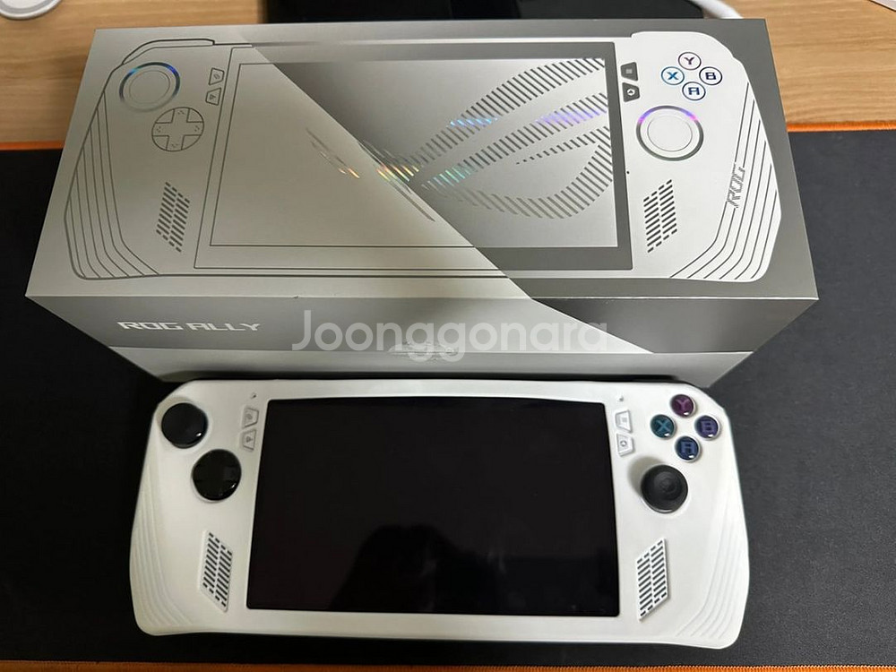 umpc 로그엘라이 정발 (1tb)--1