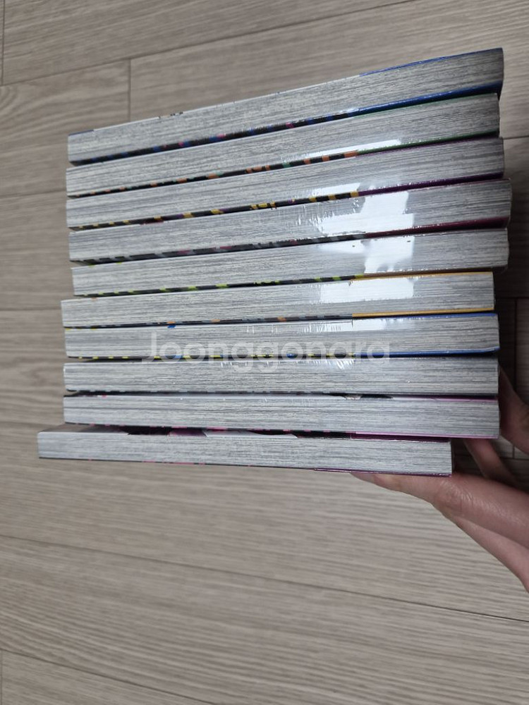 언데드 언럭 1-10권 초판 판매합니다.--3