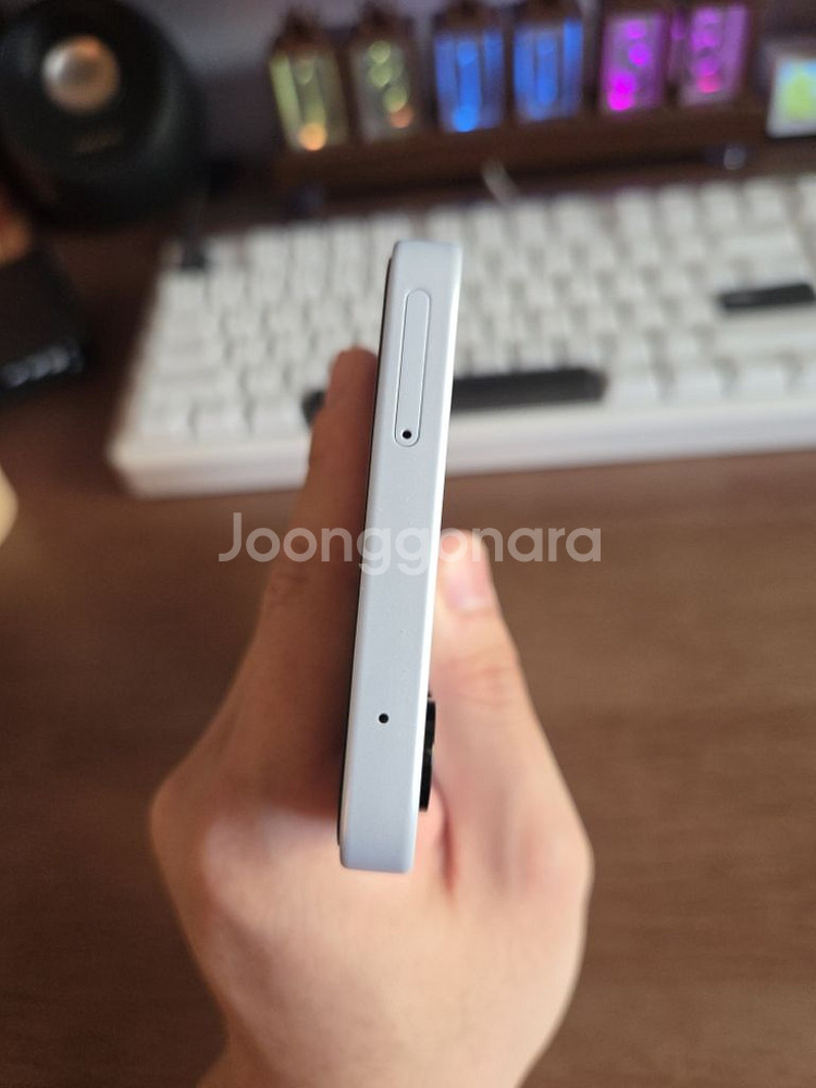 일주일 쓴 자급제 a35 팝니다--4