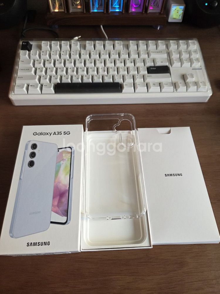 일주일 쓴 자급제 a35 팝니다--7