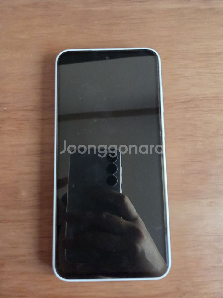 일주일 쓴 자급제 a35 팝니다--8