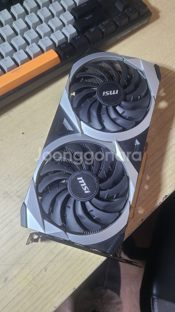 MSI RX6600 MECH 택포 (1080급)--1