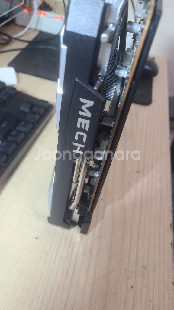 MSI RX6600 MECH 택포 (1080급)--3