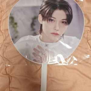 필릭스 우치와 단순 개봉