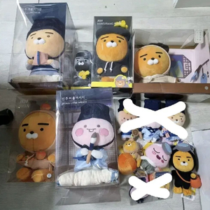 카카오 프렌즈 인형 팝니다.