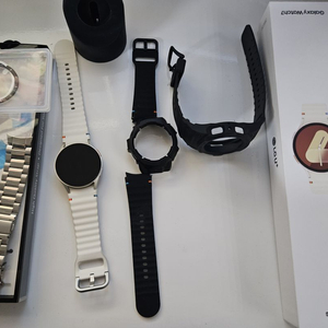 S급 갤럭시 워치7 40mm 각종파츠 한번에 팝니다