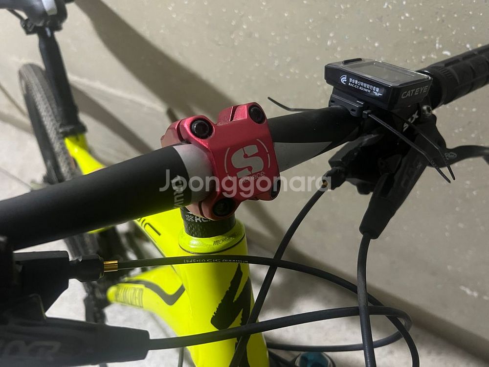스페셜라이즈드 에픽 콤프 26인치 풀샥 MTB 자전거--2
