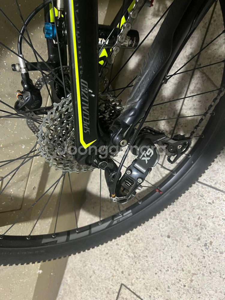 스페셜라이즈드 에픽 콤프 26인치 풀샥 MTB 자전거--5
