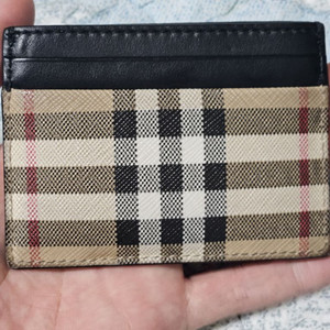 버버리카드지갑 <a급>