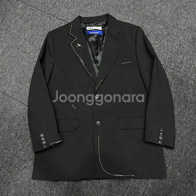 자라 x 아더에러 오버사이즈 스티치 블레이저 L--0