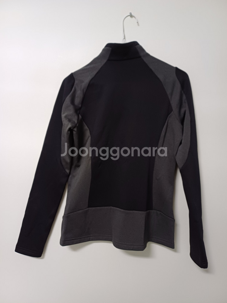 여성 데상트 봄.가을 간절기 집업 (스판85-90(--7