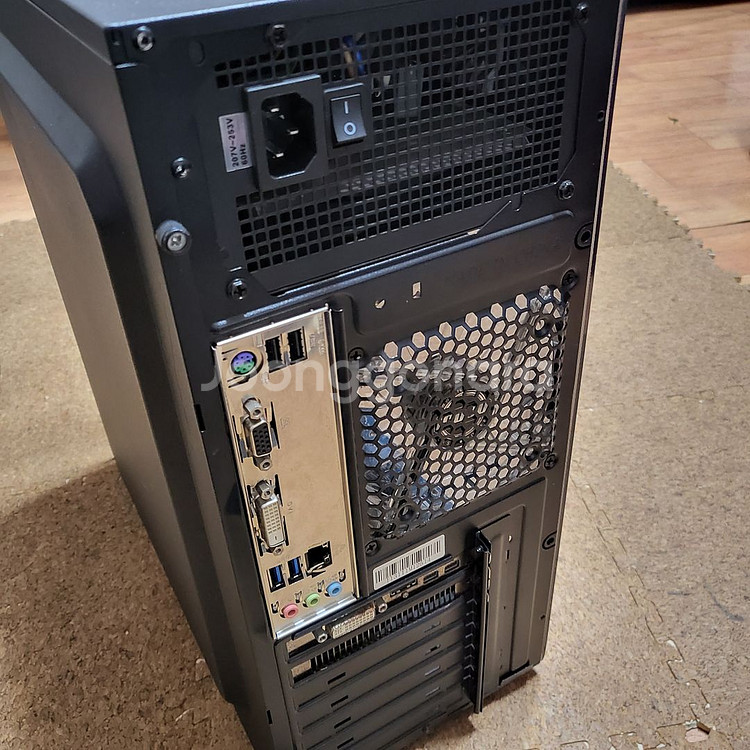 i5 7500 pc 본체 판매합니다--4