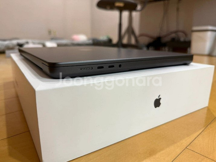 맥북프로16인치M3Max(48gbRAM,1TBSSD)--3