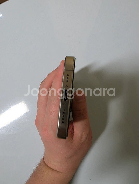 아이폰15프로 내추럴티타늄 128GB--4