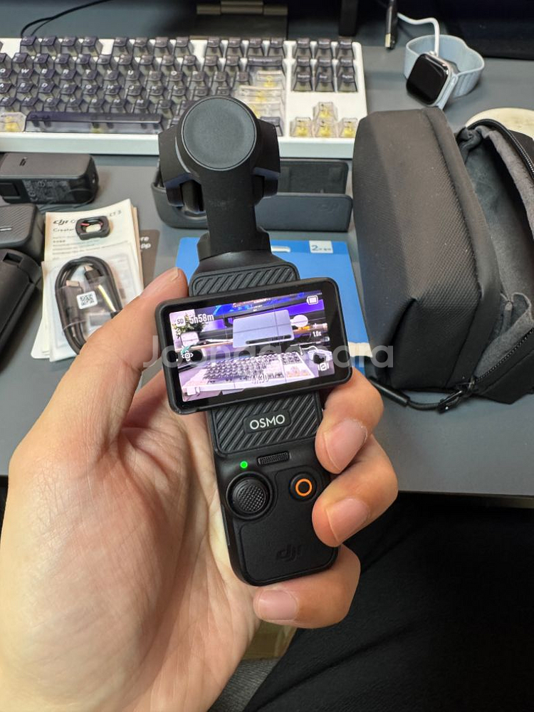 DJI 오즈모 포켓 3 크리에이터 콤보 + 케어플러스--4