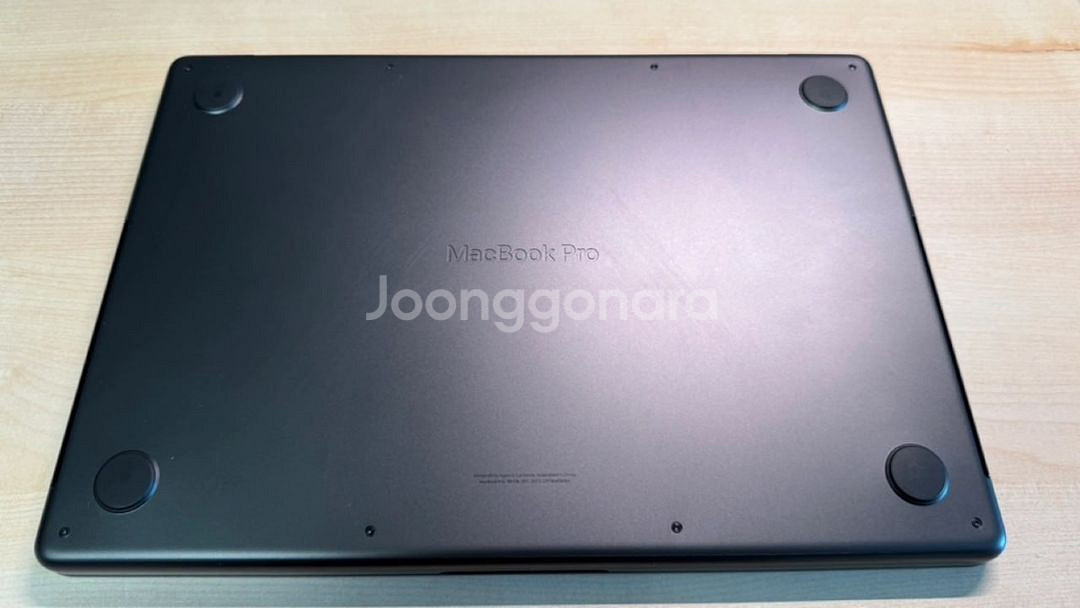 맥북 프로 M3 18GB 512GB 블랙--4