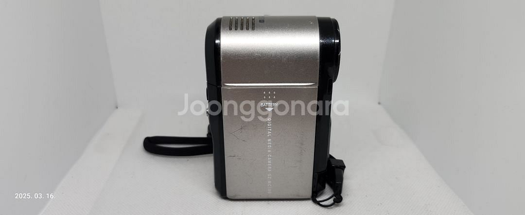 JVC 빅터 GZ-MC100 캠코더입니다--5