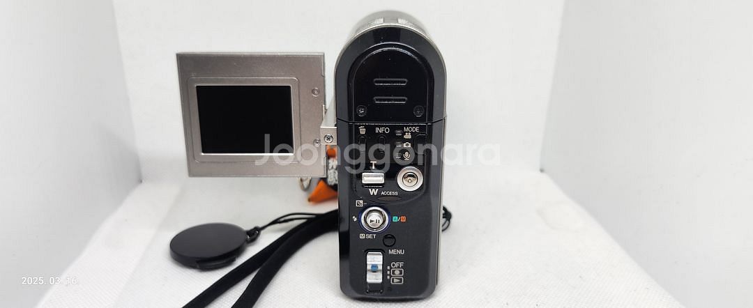 JVC 빅터 GZ-MC100 캠코더입니다--4