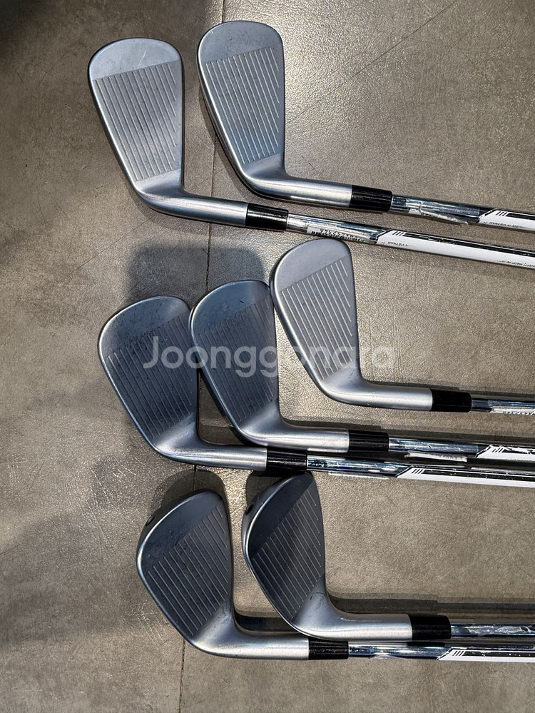 테일러메이드 23년 P790 모두스105 S--4