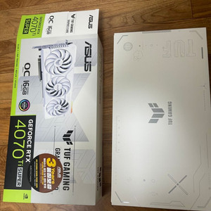 asus 4070 ti super 그래픽카드 판매합니다