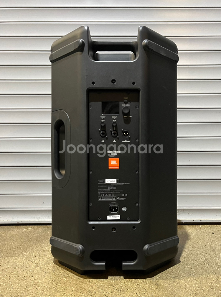 JBL 신형 EON715 파워드스피커 판매합니다--1