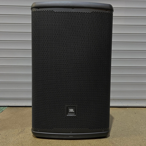JBL 신형 EON715 파워드스피커 판매합니다