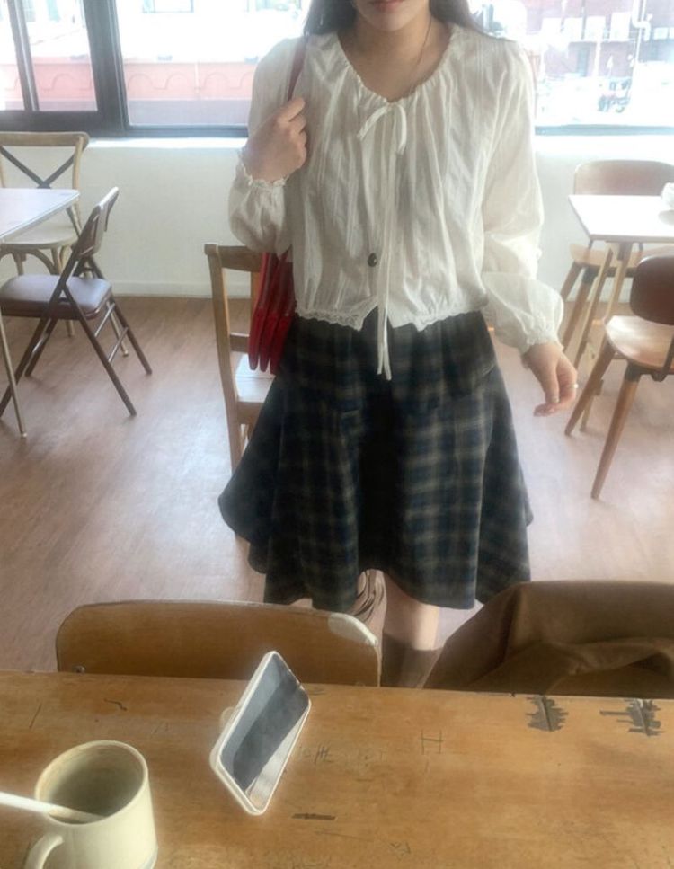 무드인슬로우 다이앤 레이스 블라우스 아이보리 이미지