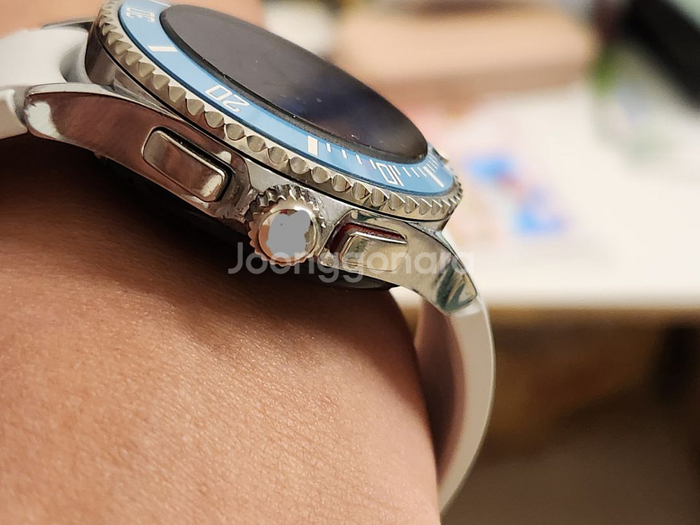 갤럭시워치 4 클래식 , 42mm 커스텀 팝니다--3