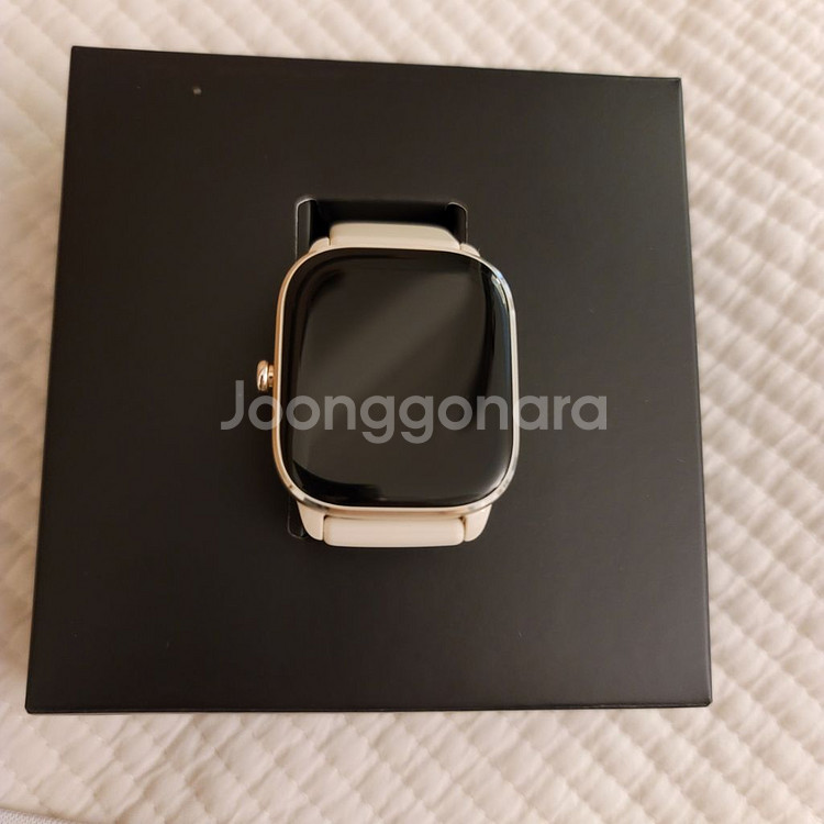 어메이즈핏 gts4 mini 화이트--1