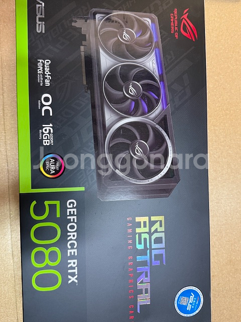RTX 5080 Astral--0