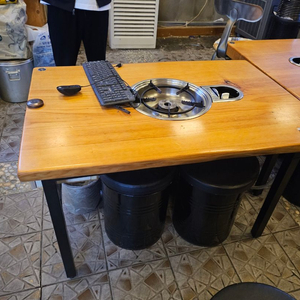 업소용 원목테이블 깡통의자 판매합니자