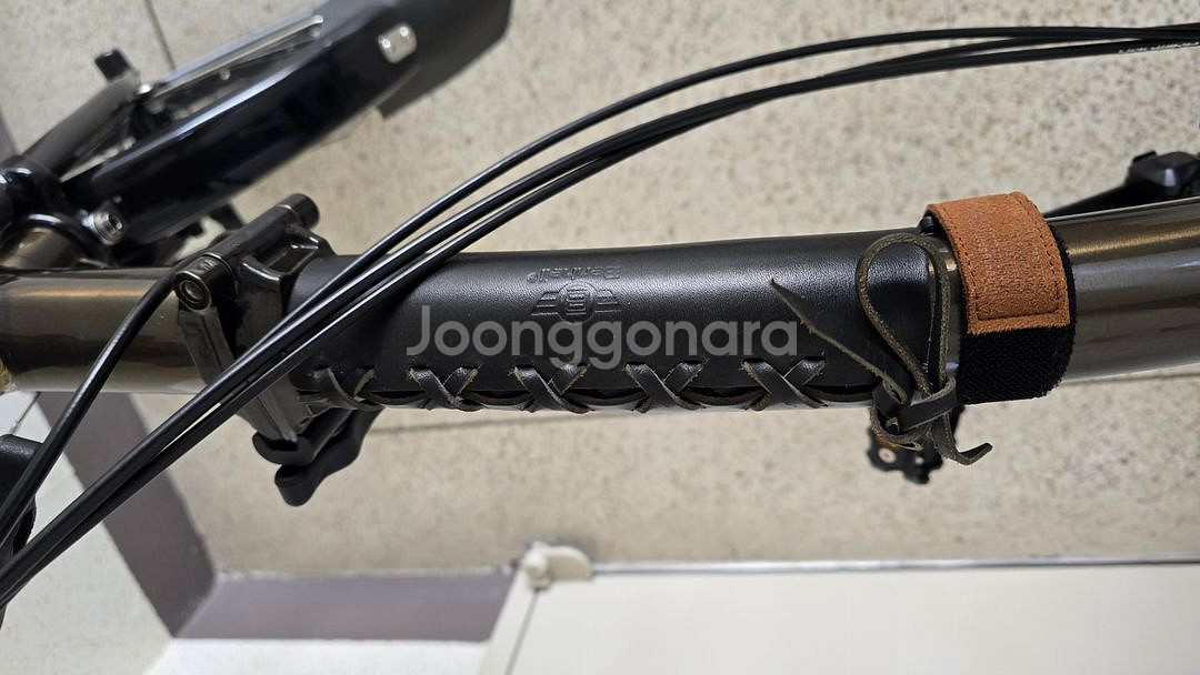 브롬톤 21년식 C라인 블랙락커(블랙에디션) m6r--5