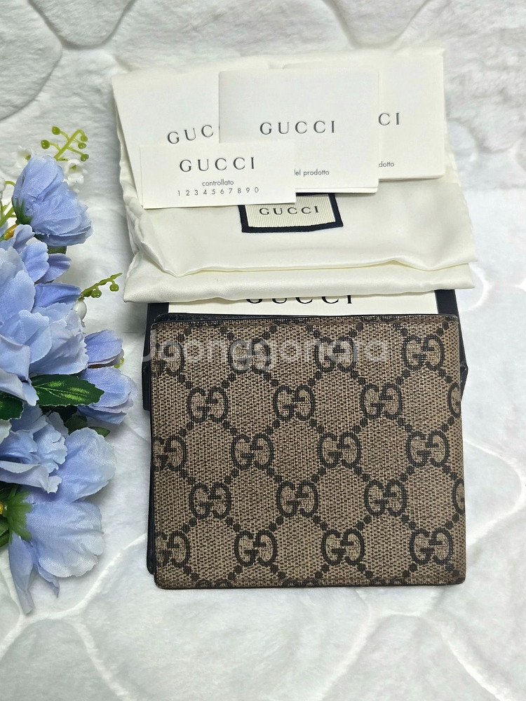 GG 슈프림 GUCCI 꿀벌 프린트 지갑--1