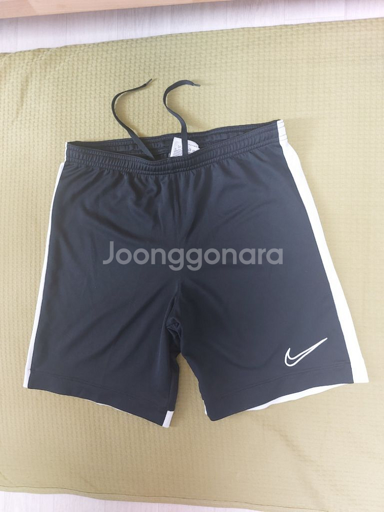 거의새거!! 나이키 드라이핏 반바지 허리둘레80cm=--0