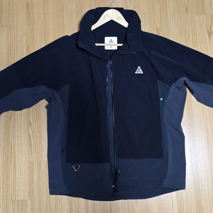 나이키 ACG 썬 페어러 XL DH3104-010