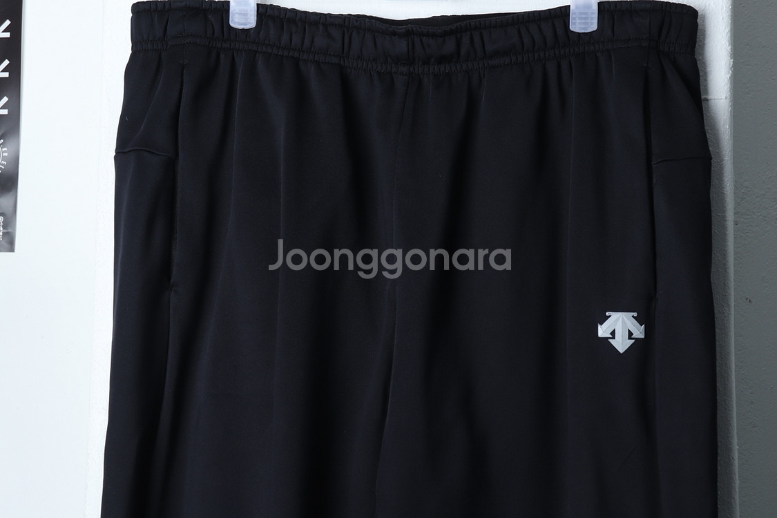 W(L-XL) 데상트 트레이닝복 바지 블랙 올드스쿨--2