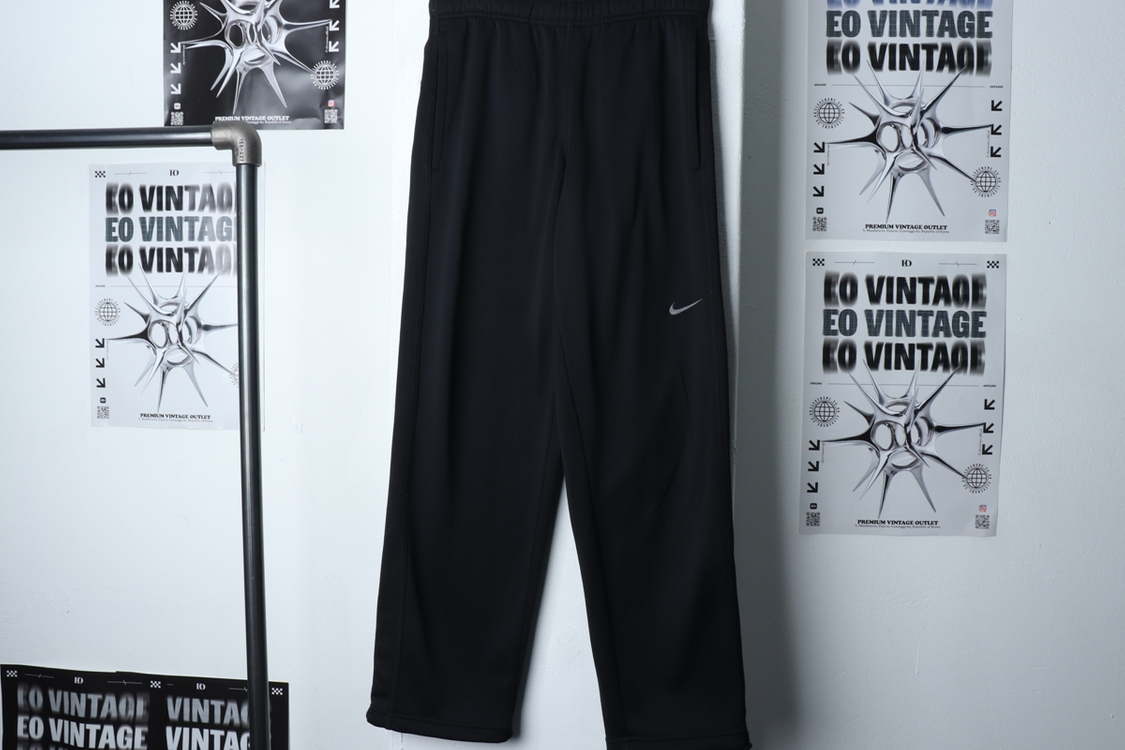 (S) 나이키 트레이닝복 바지 블랙 기모 한정판 이미지