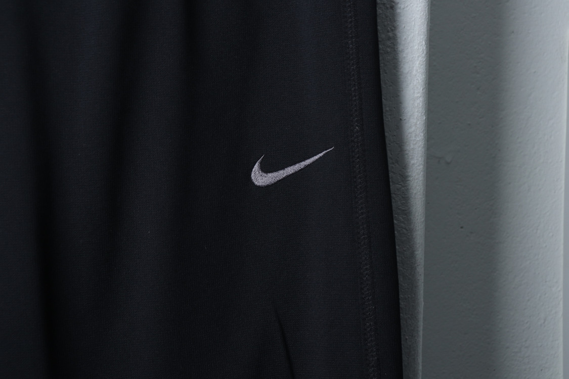(S) 나이키 트레이닝복 바지 블랙 기모 한정판 이미지