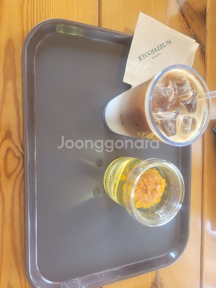 투썸 레드벨벳 기프티콘 판매합니다--0