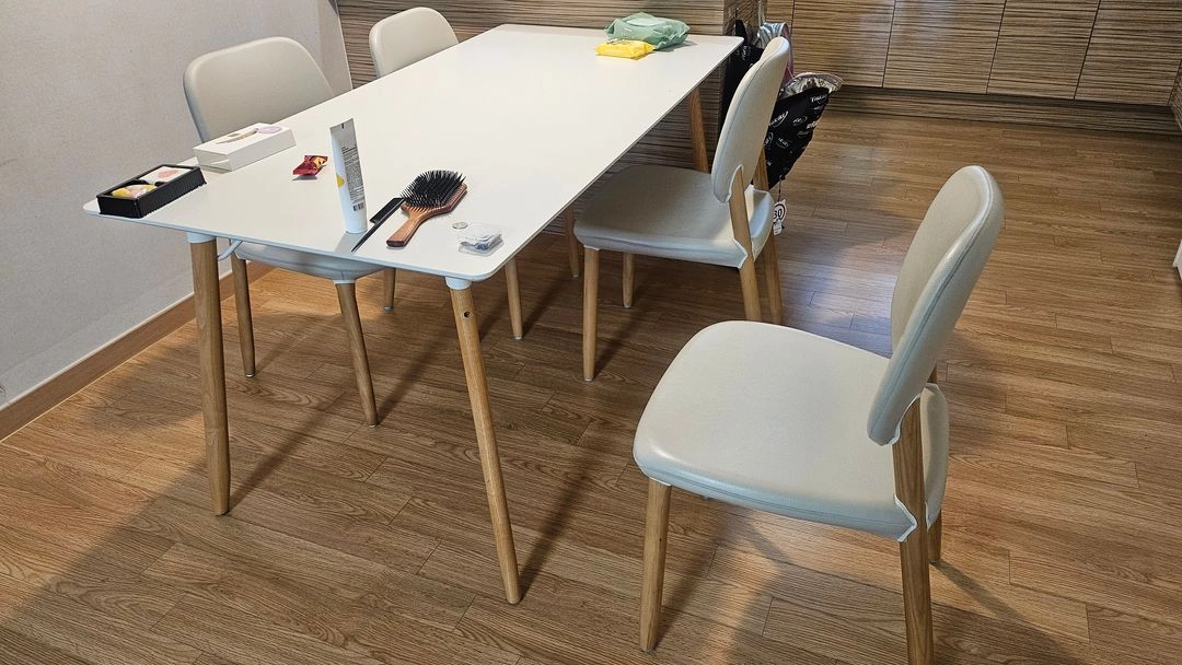 일룸 비비 의자 베이지 이미지