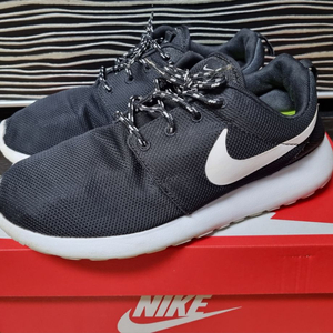 nike나이키로쉐 원 블랙 & 화이트 운동화,스니커즈