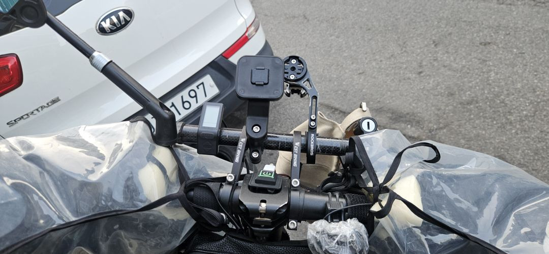 배달셋팅된 퀄리 엑스트론프로 판매합니다--2