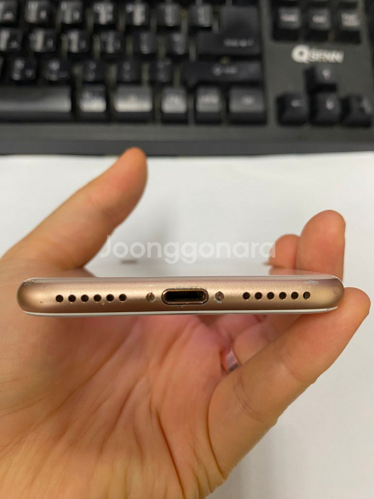 아이폰8 로즈골드 액정뒷면SS급 64GB 배터리100--6
