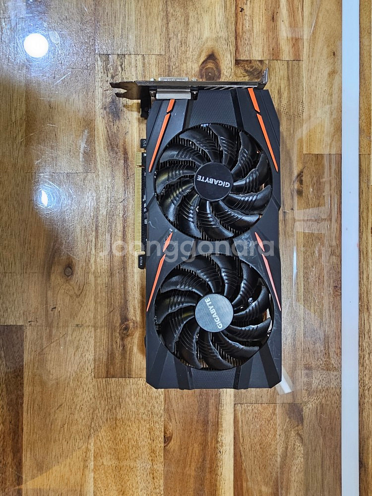 GIGABYTE 라데온 RX 570 판매합니다--0