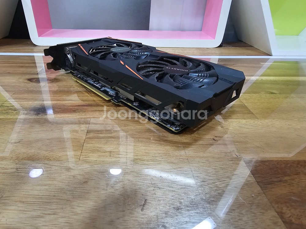 GIGABYTE 라데온 RX 570 판매합니다--2