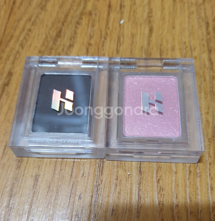 홀리카홀리카 싱글섀도우 다크에스프레소 베리휘그--0