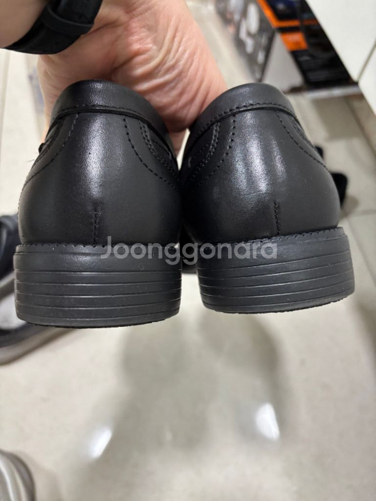 락포트 토탈모션 페니로퍼 245(남자 260)--1