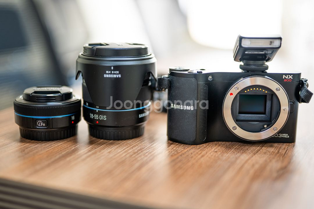 삼성 nx200 크롭 미러리스 카메라 렌즈셋--0