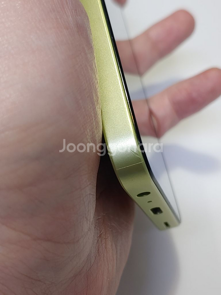 갤럭시 버디3 A15 옐로우 14만--6