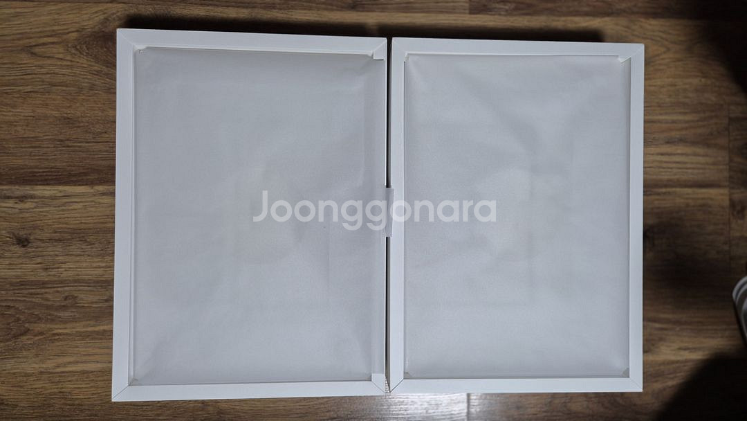 애플 맥북프로 M2 14인치 상자 2개 일괄 판매--1